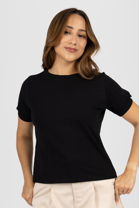 Camiseta Kiara - Negro